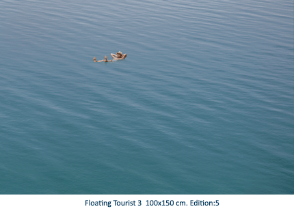 Floating Tourist #3